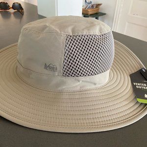 REI VENTED SPF OUTBACK HAT -MENS L/XL